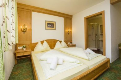 Doppelzimmer Alpenstyle im Alpenfex in Flachau, Ferienwohnungen