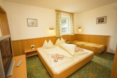 Ferienwohnung für 3 – 5 Personen im Alpenfex, Flachau, Salzburger Land